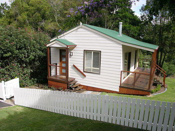 Apple Tree Cottage & Studio - Accommodation Yamba 7