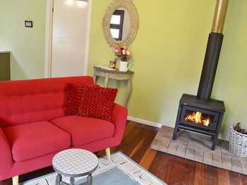 Apple Tree Cottage & Studio - Accommodation Yamba 14