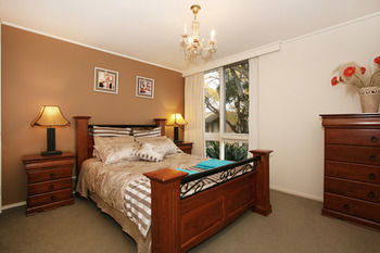 Wattle Holiday Rental - Accommodation Yamba 1