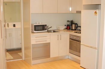 Darling Harbour Apartment - Accommodation Yamba 2