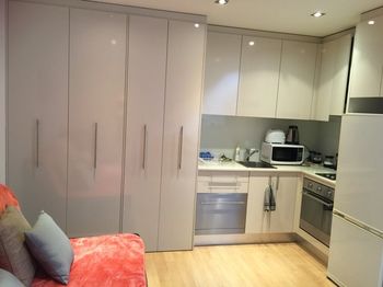 Darling Harbour Apartment - Accommodation Yamba 14