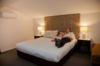 Grand Hotel Wyong - Accommodation Yamba 13