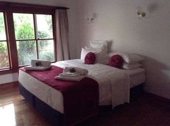 Yering Farm Wines - Accommodation Yamba 3