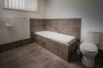 Wallsend Executive Apartments - Accommodation Yamba 7