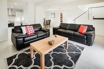 Wallsend Executive Apartments - Accommodation Yamba 31