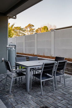 Wallsend Executive Apartments - Accommodation Yamba 41