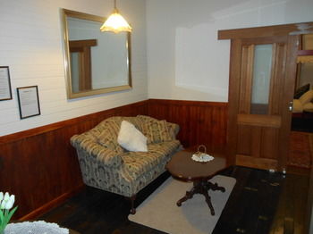 A Twist Of Willow - Accommodation Yamba 2