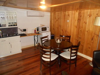 A Twist Of Willow - Accommodation Yamba 3