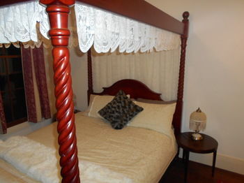 A Twist Of Willow - Accommodation Yamba 5