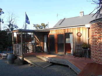 A Twist Of Willow - Accommodation Yamba 13