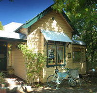 Leura Lady