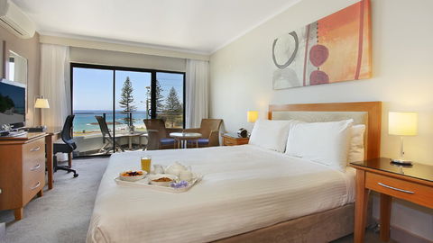 BEST WESTERN PLUS HW Boutique Hotel - Accommodation Yamba 12