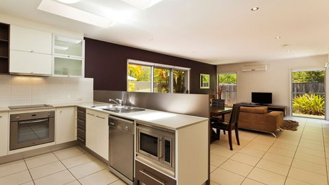 BEST WESTERN PLUS Quarterdecks Retreat - Accommodation Yamba 1