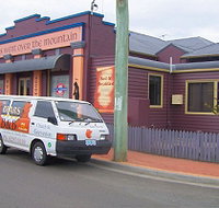 Bears Went Over the Mountain - Accommodation Yamba