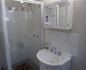 Ashwood Apartments - Lindisfarne - Accommodation Yamba 5