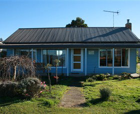 Castaway Cottage - Accommodation Yamba 0