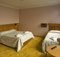 Somerset Hotel - Accommodation Yamba