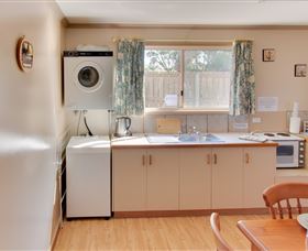 Amos House And Swansea Ocean Villas - Accommodation Yamba 1