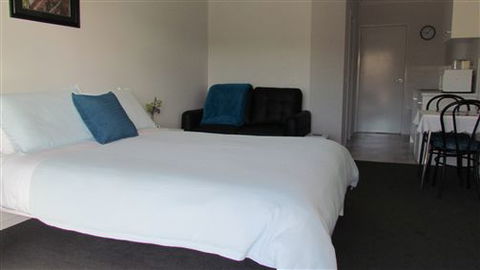 River Gardens Bed And Breakfast Farmstay - Accommodation Yamba 3