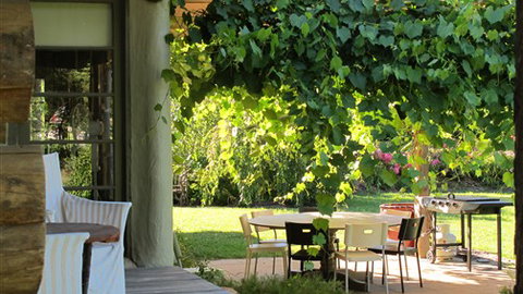 Planetrees Estate  - Accommodation Yamba 4