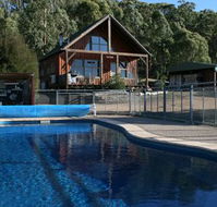 Karoonda Olive Grove Retreat at Mt Buffalo Olives - Accommodation Yamba