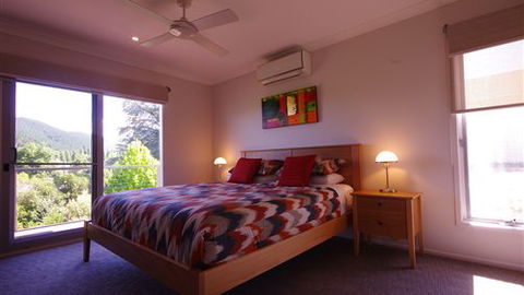 Cadence At Bright - Accommodation Yamba 4