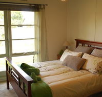 Manners in Mulwala - Accommodation Yamba