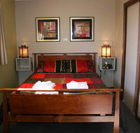 Golden Embers Apartments and B  B - Accommodation Yamba