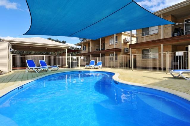 South Yunderup WA Accommodation Yamba