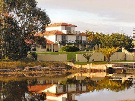 Mungo Brush NSW Accommodation Yamba