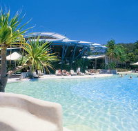 Mercure Kingfisher Bay Resort - Accommodation Yamba