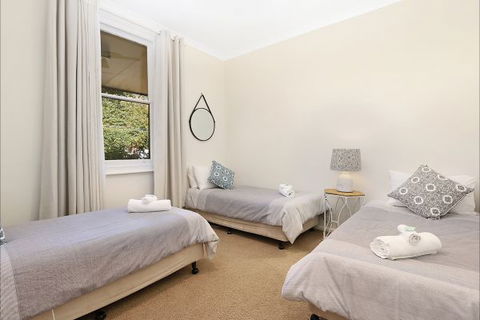 Blue Wren Cottage - Accommodation Yamba 6