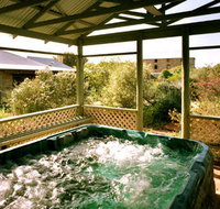 Rock of Ages Cottage BB - Accommodation Yamba