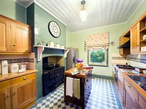 Varenna Luxury Accommodation - Accommodation Yamba 1
