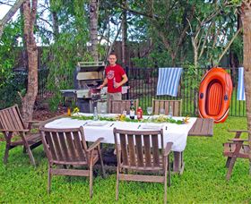 Emeraldene Inn And Eco-Lodge - Accommodation Yamba 2