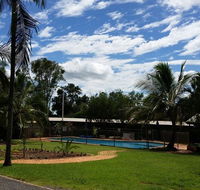 Farmgate Backpackers - Accommodation Yamba