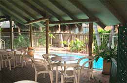 Settlers Inn - Accommodation Yamba 0