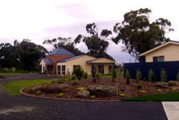 Woodbyne Cottages - Accommodation Yamba 0