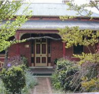 FINCHES OF BEECHWORTH - Accommodation Yamba