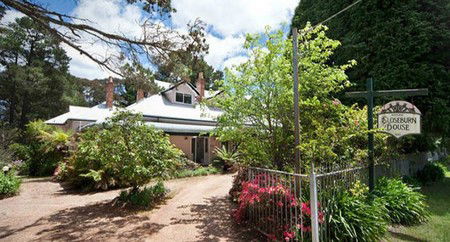 Closeburn House - Accommodation Yamba 2