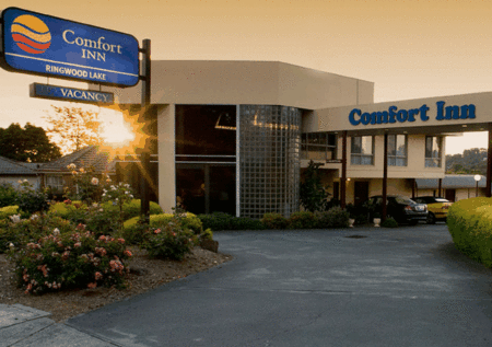 Ringwood Lake Inn - Accommodation Yamba 3