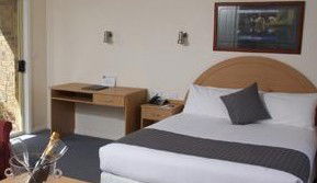 Best Western Mill Park Motor Inn - Accommodation Yamba 2