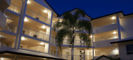 Golden Sands Beachfront Apartment Resort - Accommodation Yamba