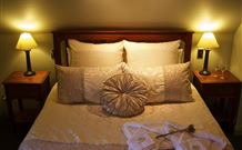 Rose Lindsay Cottage - Accommodation Yamba 2