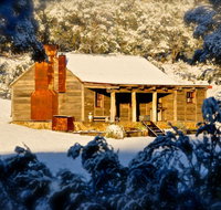 Moonbah Huts - Accommodation Yamba