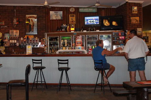 Corroboree Park Tavern - Accommodation Yamba 8