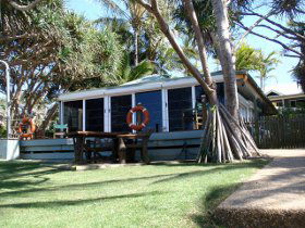Beachfront Zilzie Holiday Home And Cottage - Accommodation Yamba 1