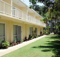 Bayshores Holiday Apartments - Accommodation Yamba