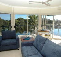 Alexander Lakeside Bed and Breakfast - Accommodation Yamba