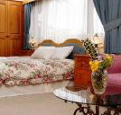 Chalet Swisse Spa Retreat - Accommodation Yamba